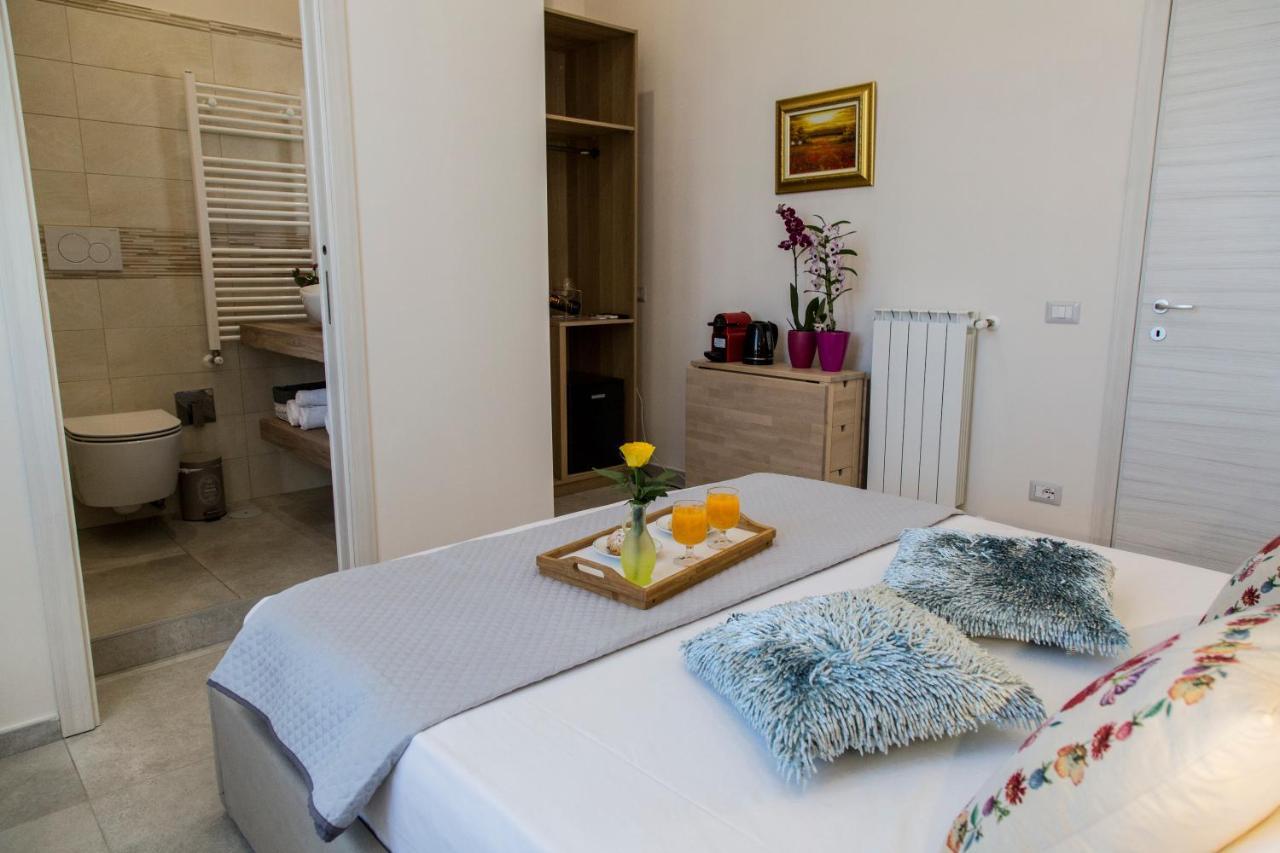 Alloggio Turistico Port Inn Civitavecchia Buitenkant foto